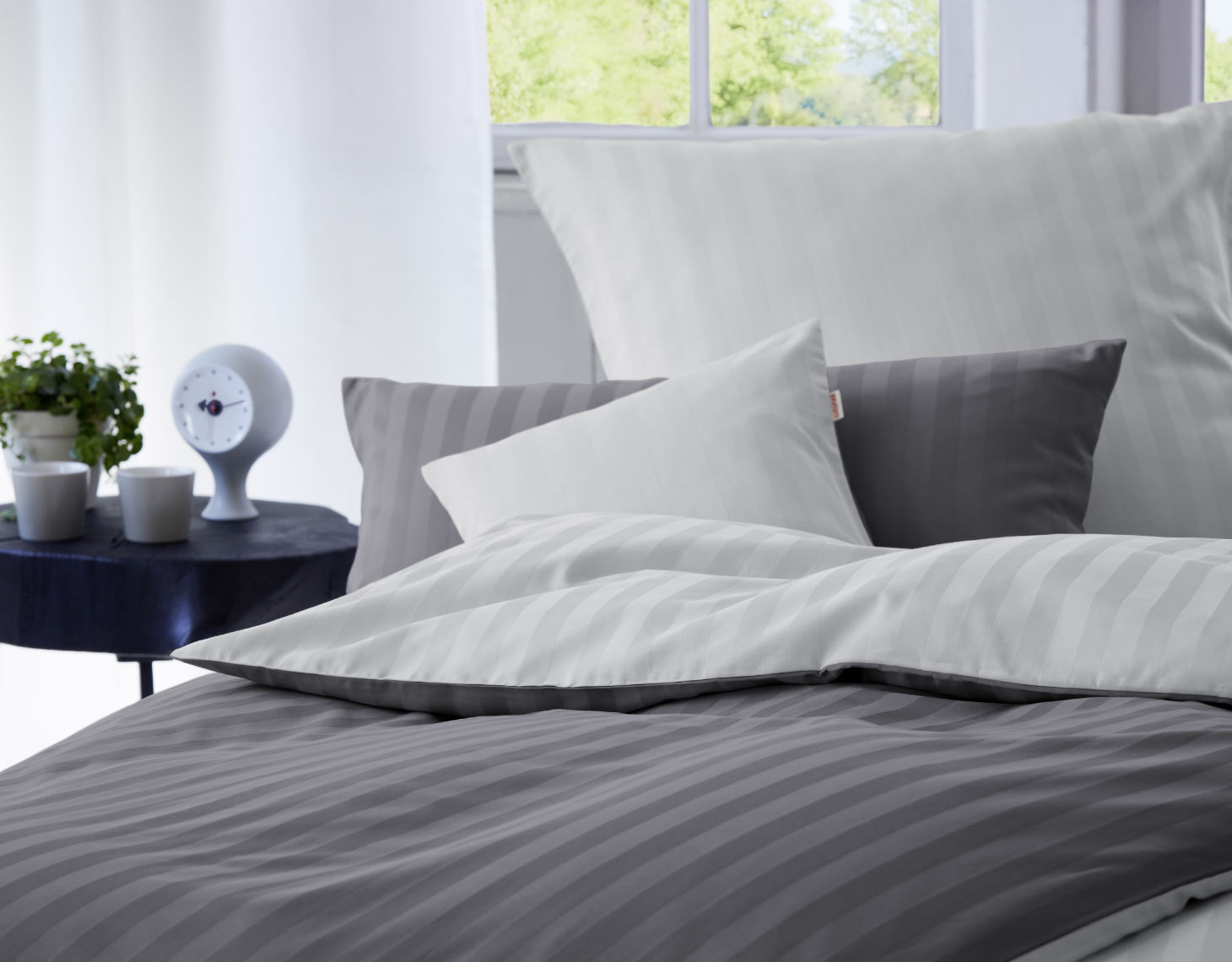 Bio Satin Bettwäsche zweifarbig - Schreinerei Bayer