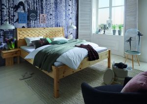 RELAX Massivholzbett Donau Zirbe formschönes Kopfhaupt – Schreinerei Bayer